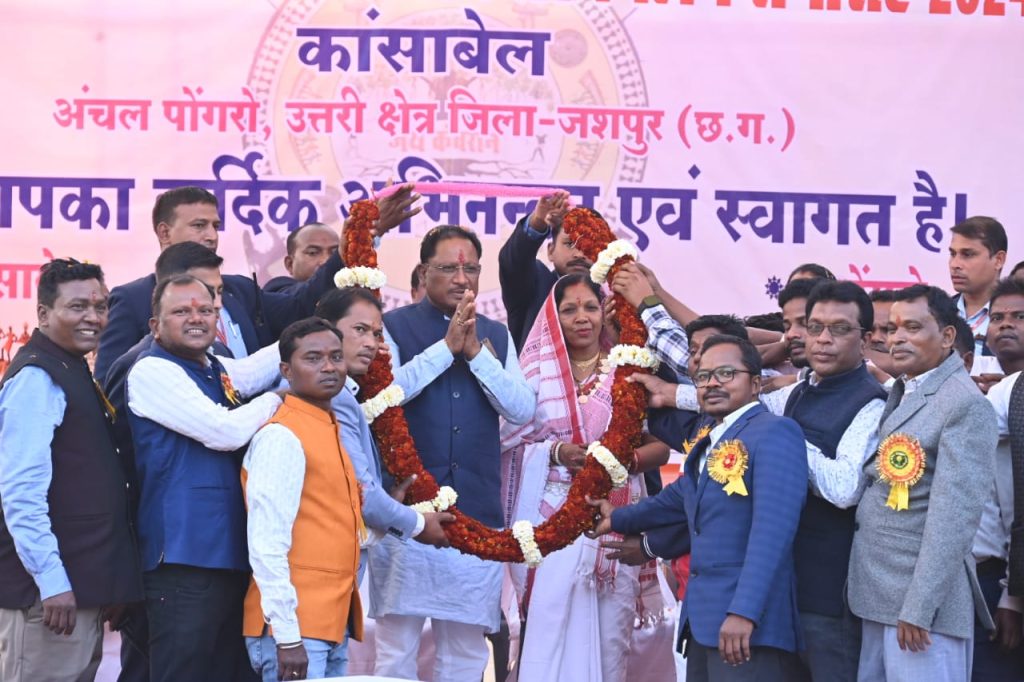 कंवर समाज के सम्मेलन में हुए शामिल