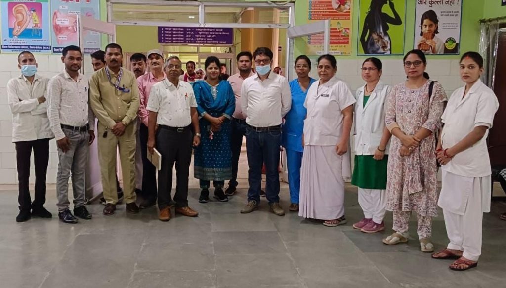 पारा चढ़ने के साथ बढ़ा हीट-स्ट्रोक का खतरा, सीएमएचओ ने लोगों को किया सचेत 1 img 20240529 wa0580177888213449046242