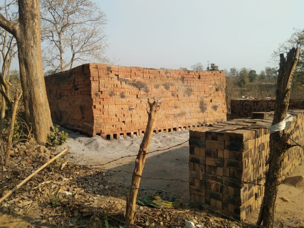लाल ईंट